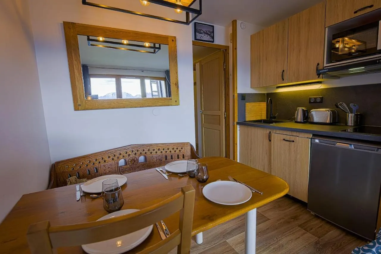 Studio With Panoramic View In Huez - Welkeys Apartment