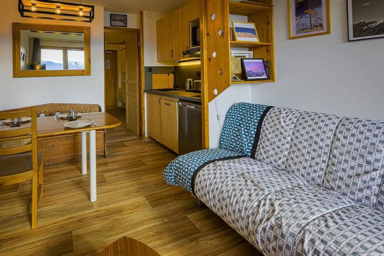 Studio With Panoramic View In Huez - Welkeys Apartment