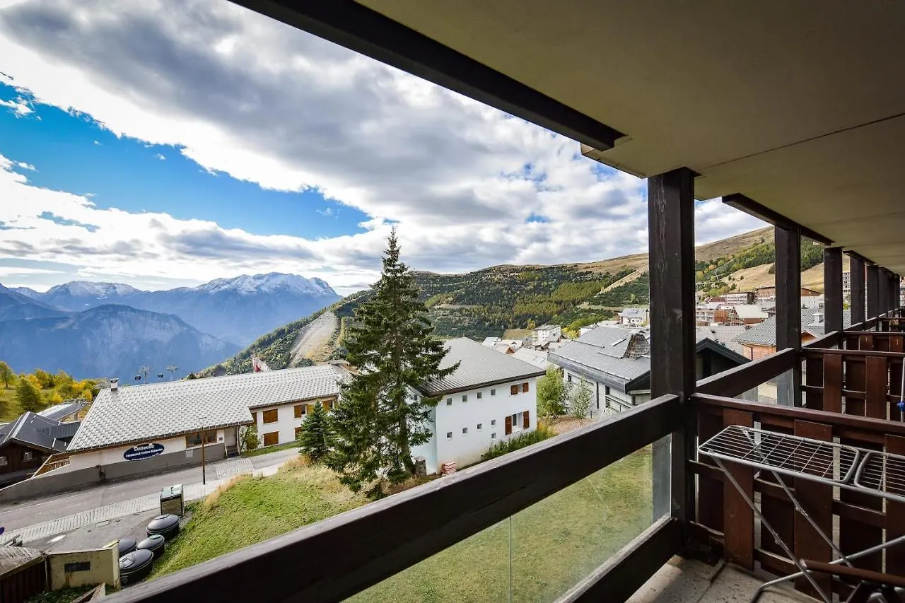 Studio With Panoramic View In Huez - Welkeys Apartment France